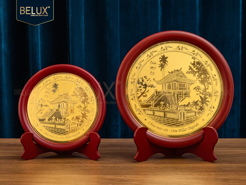 Mặt đĩa ăn mòn Chùa Một Cột bằng đồng